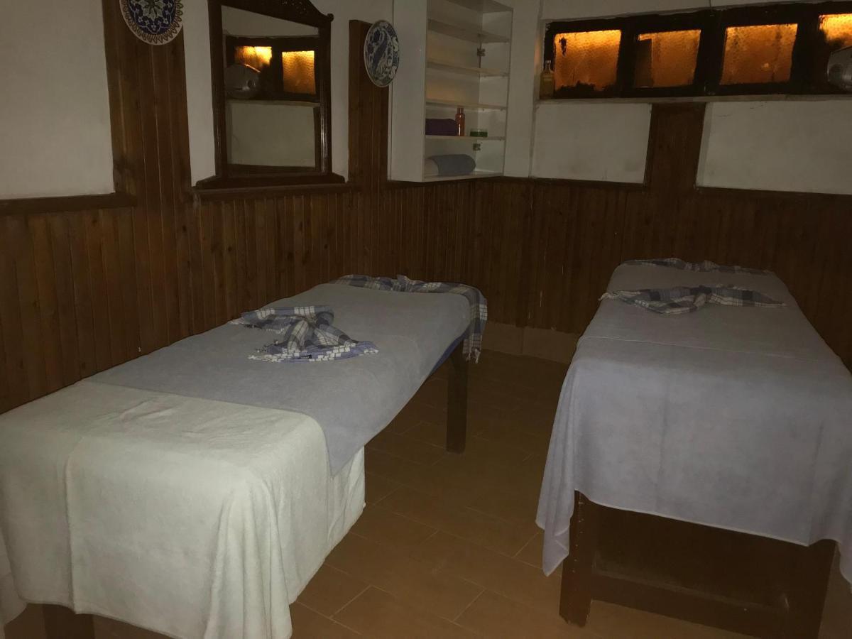 Kahraman Hotel Side Buitenkant foto