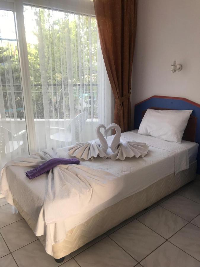 Kahraman Hotel Side Buitenkant foto