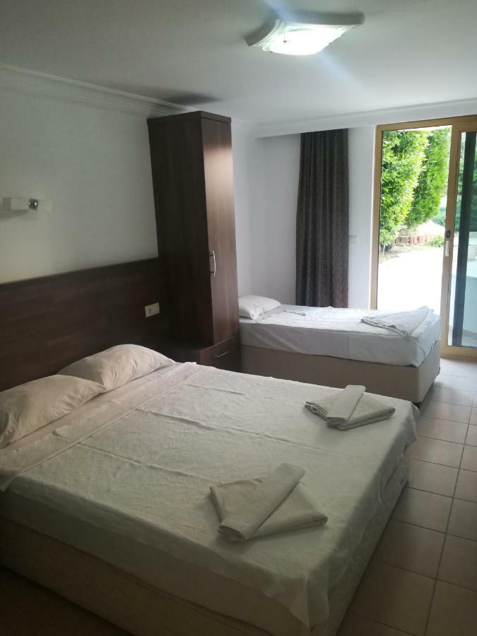 Kahraman Hotel Side Buitenkant foto